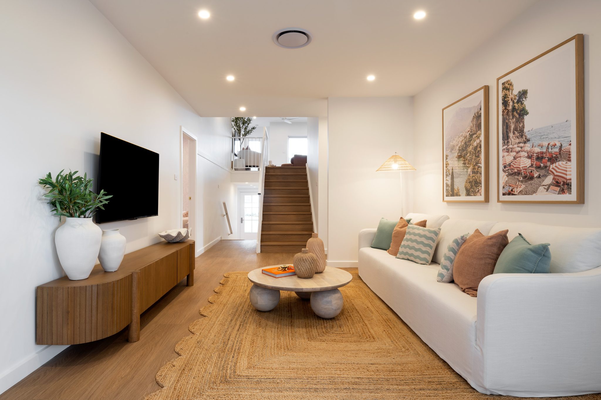 3 Split Level Home Interiors To Inspire Your Decorating