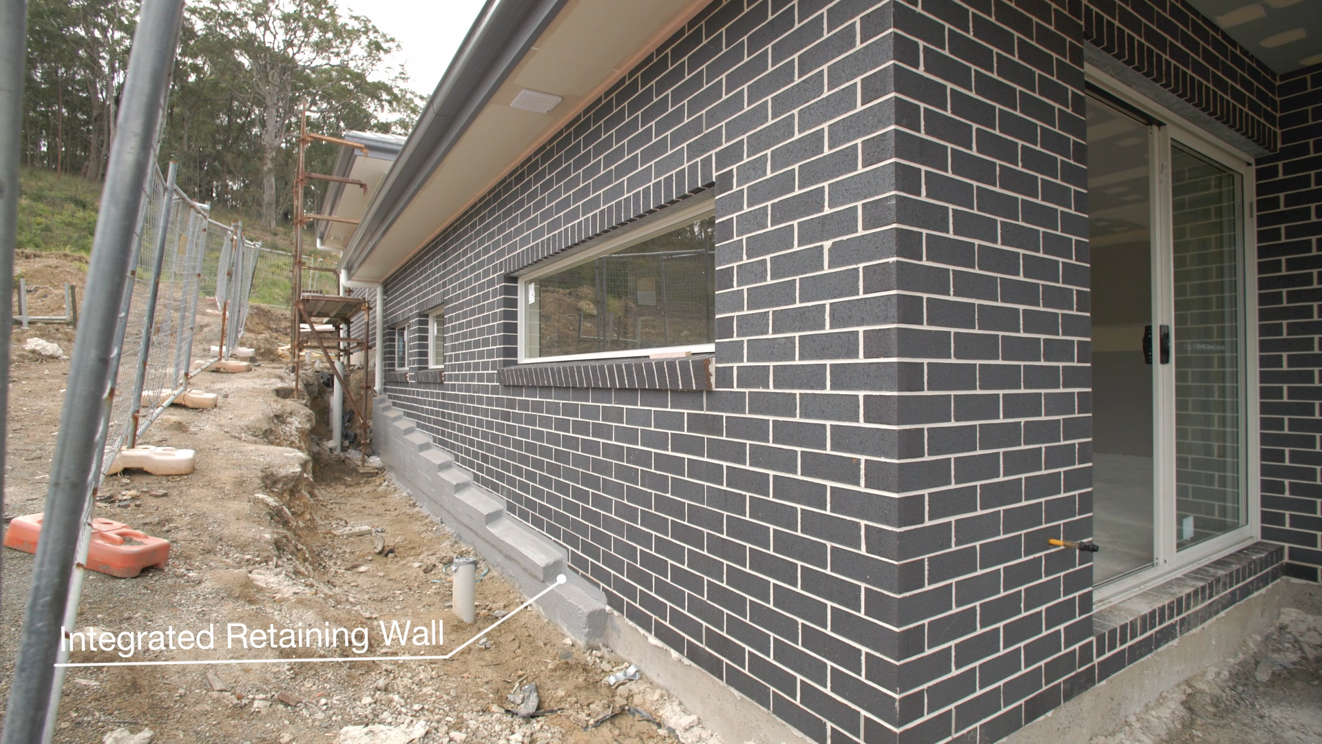 What Is An Integrated Retaining Wall?