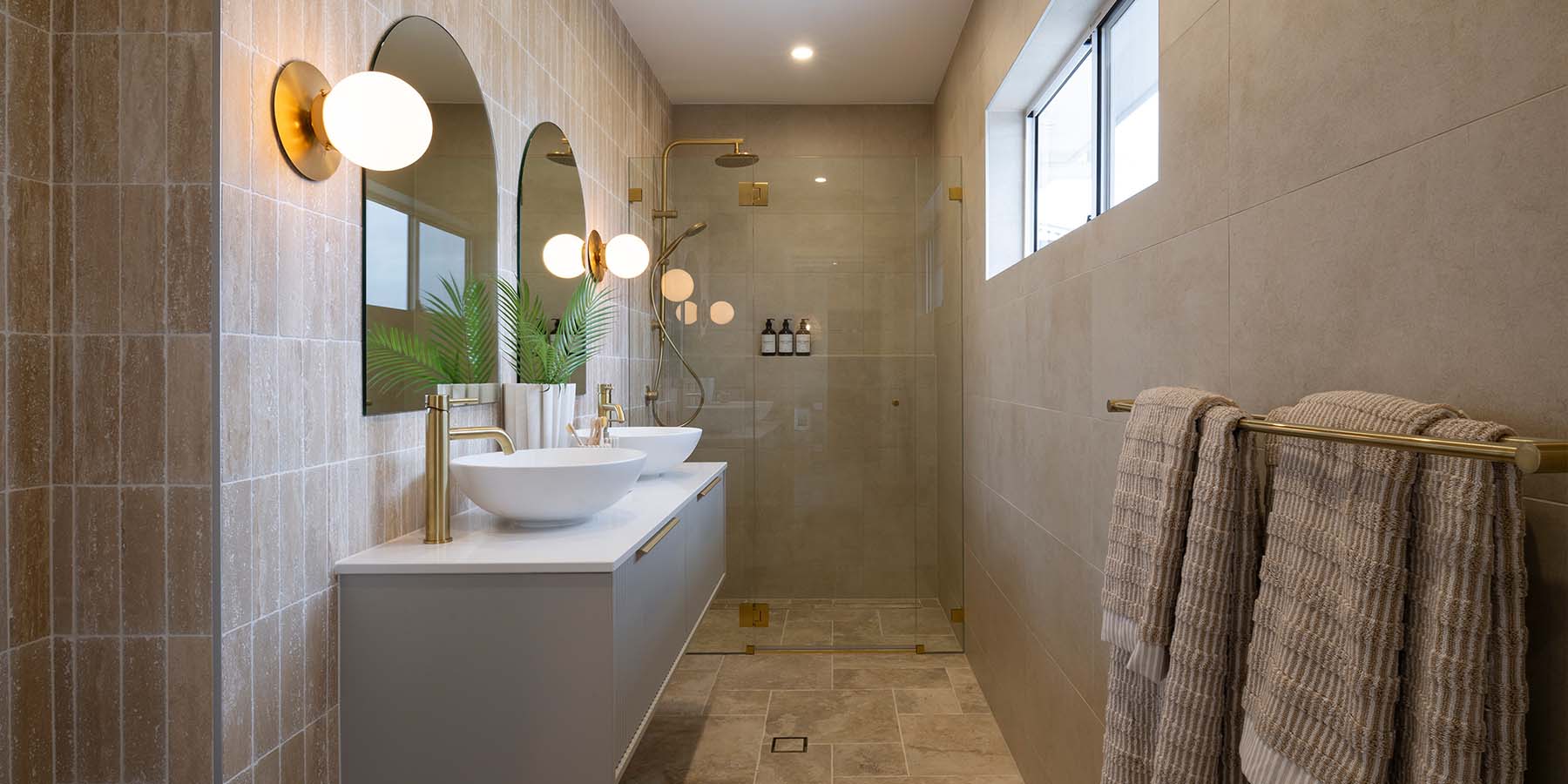 Byron 262 — gallery image 6