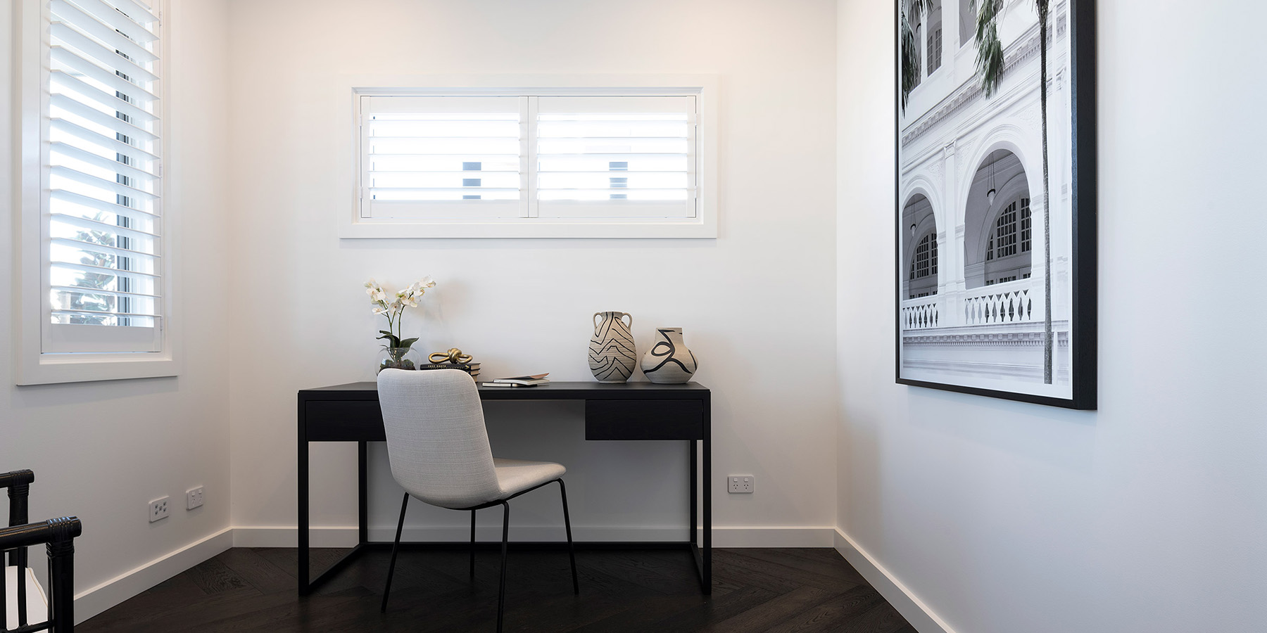 Byron 323 — gallery image 3