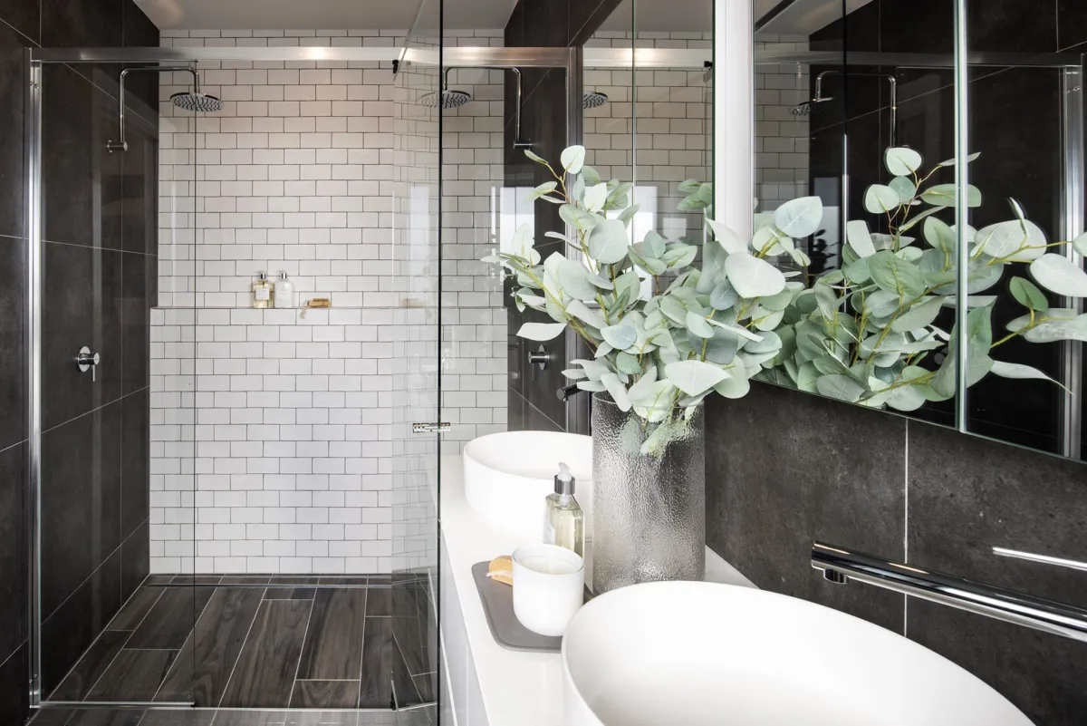 Avalon 220 Huntlee ensuite
