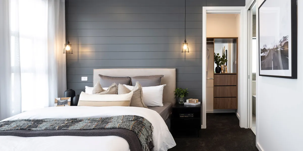 Master bedroom in the Airlie 245