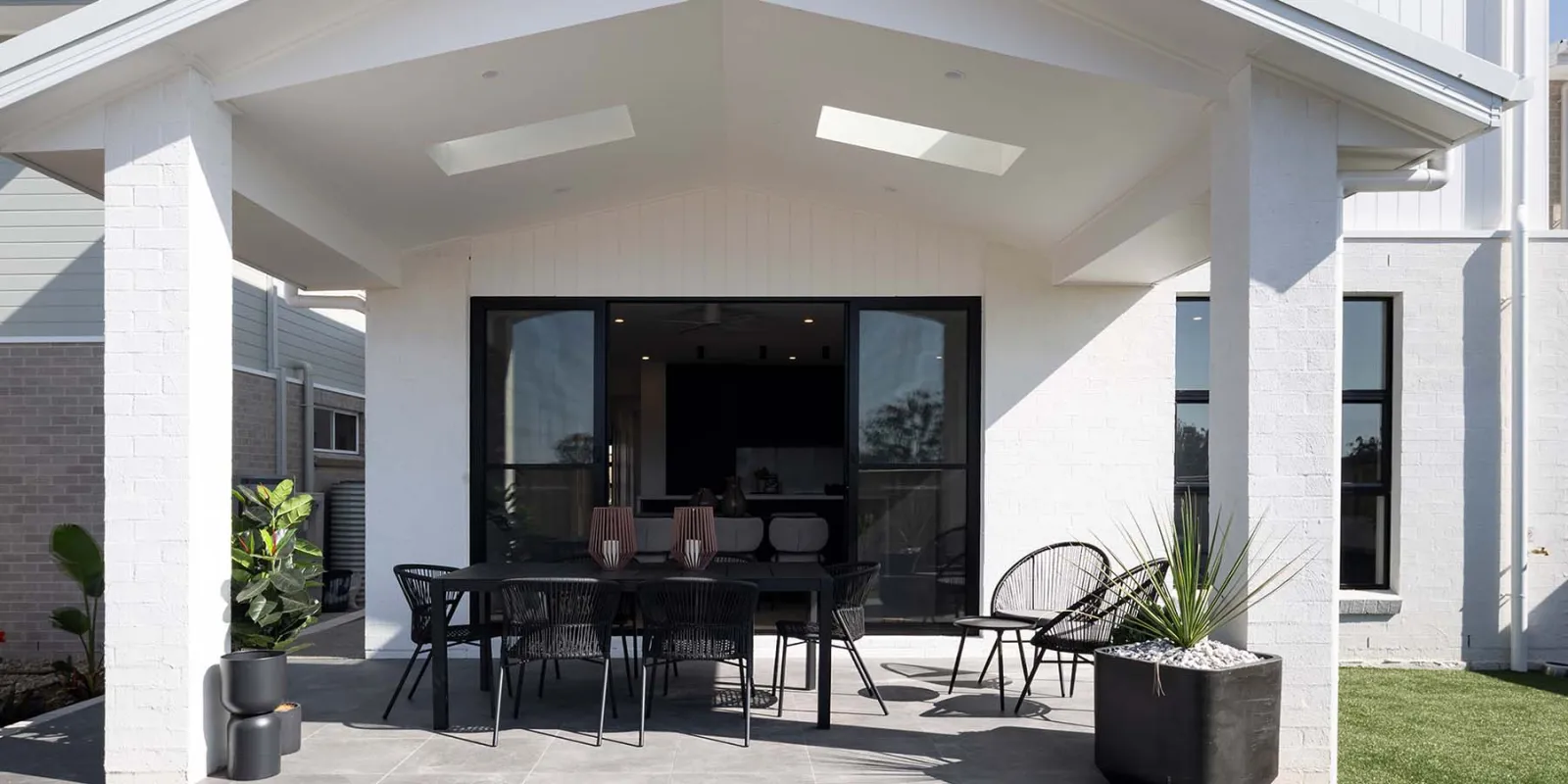 Coolum 302