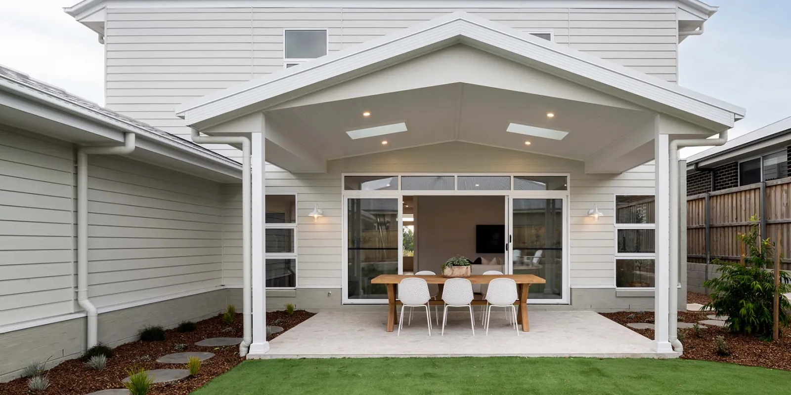 Newport 281 Display Home + Granny Flat