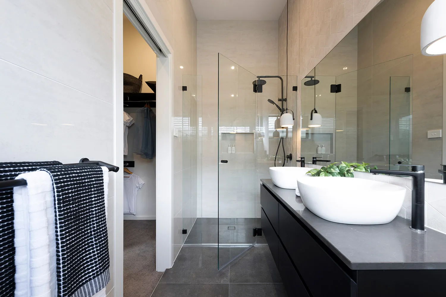 Southport 217 Display Home