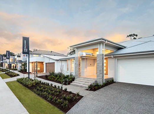 Split-level display home at Thornton