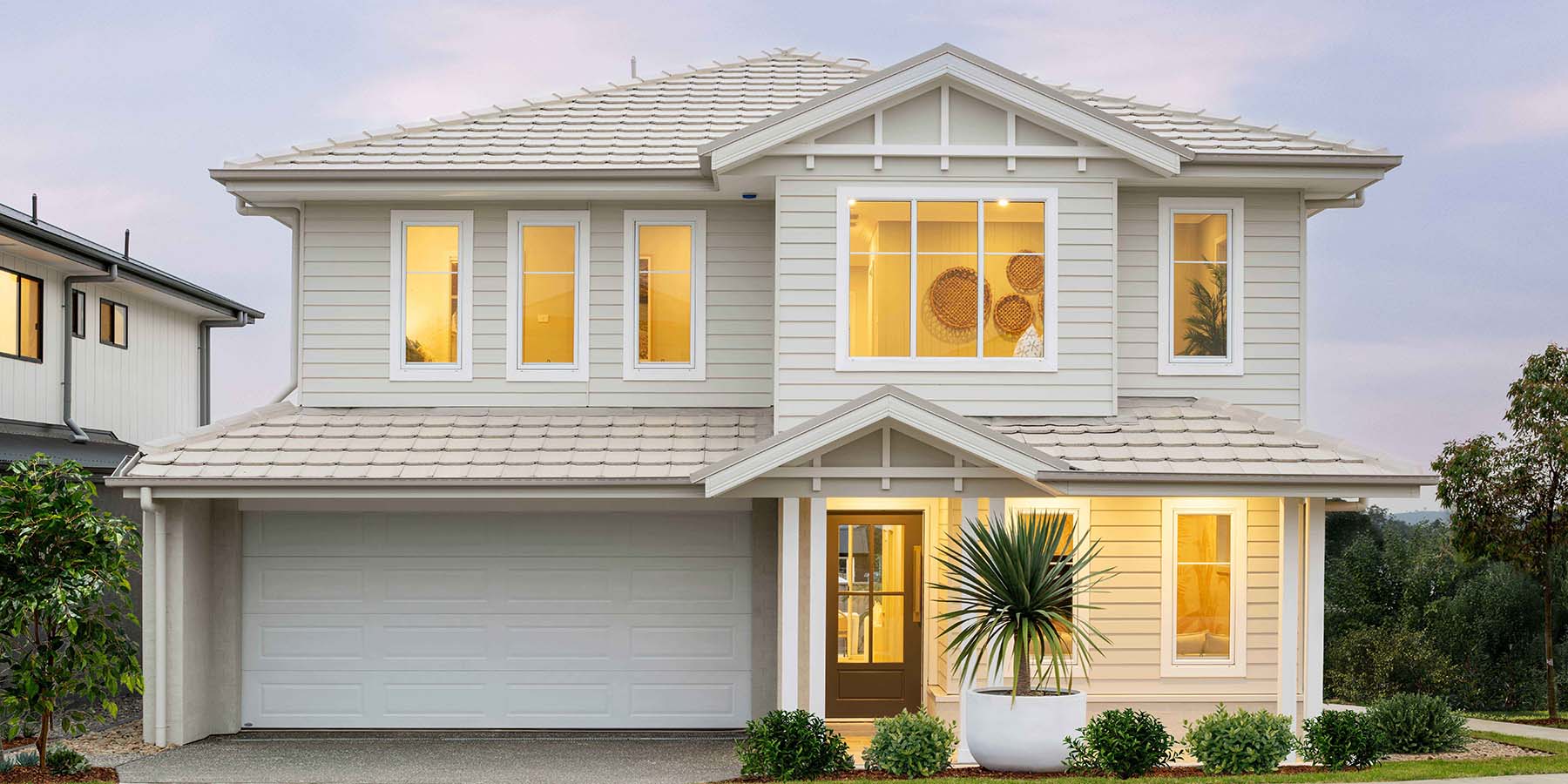 Byron 262 — gallery image 1